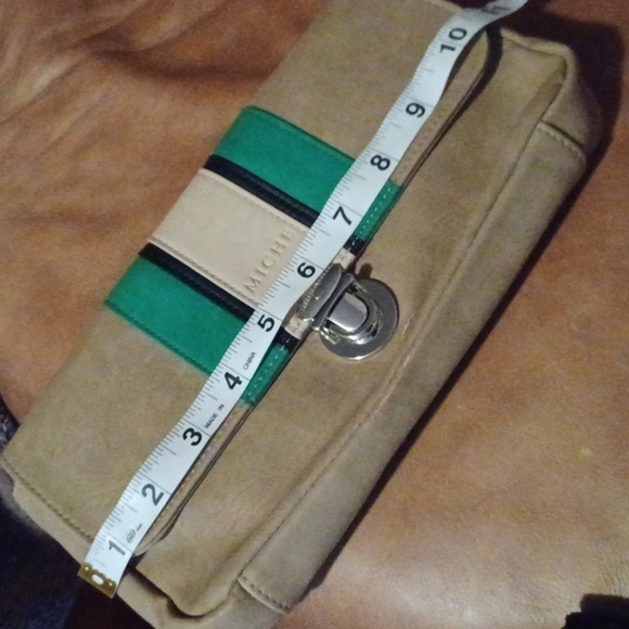 💙🏍Miche Tan and Green  Bag With Shoder Strap - Picture 7 of 10